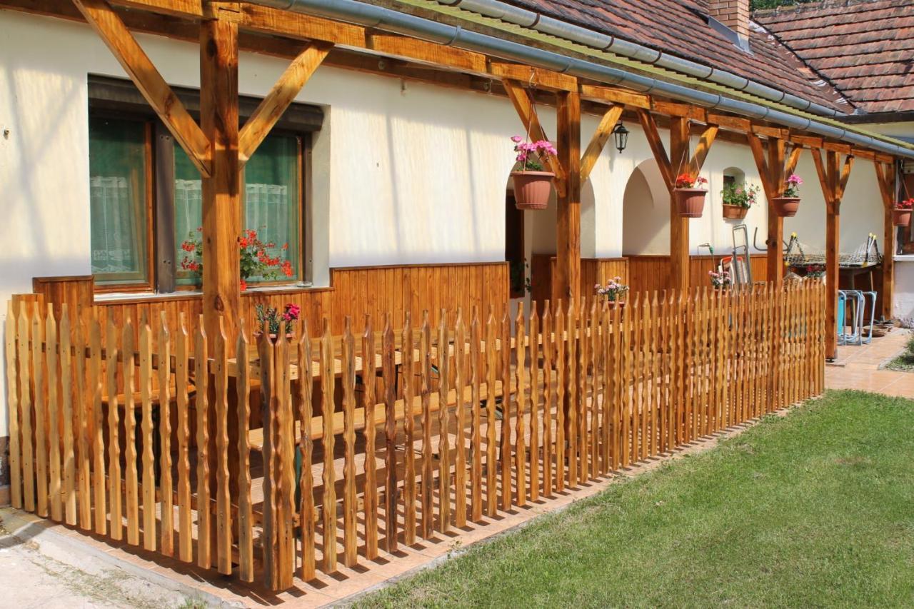 Orbán Porta Hotel Szalafő Exterior foto